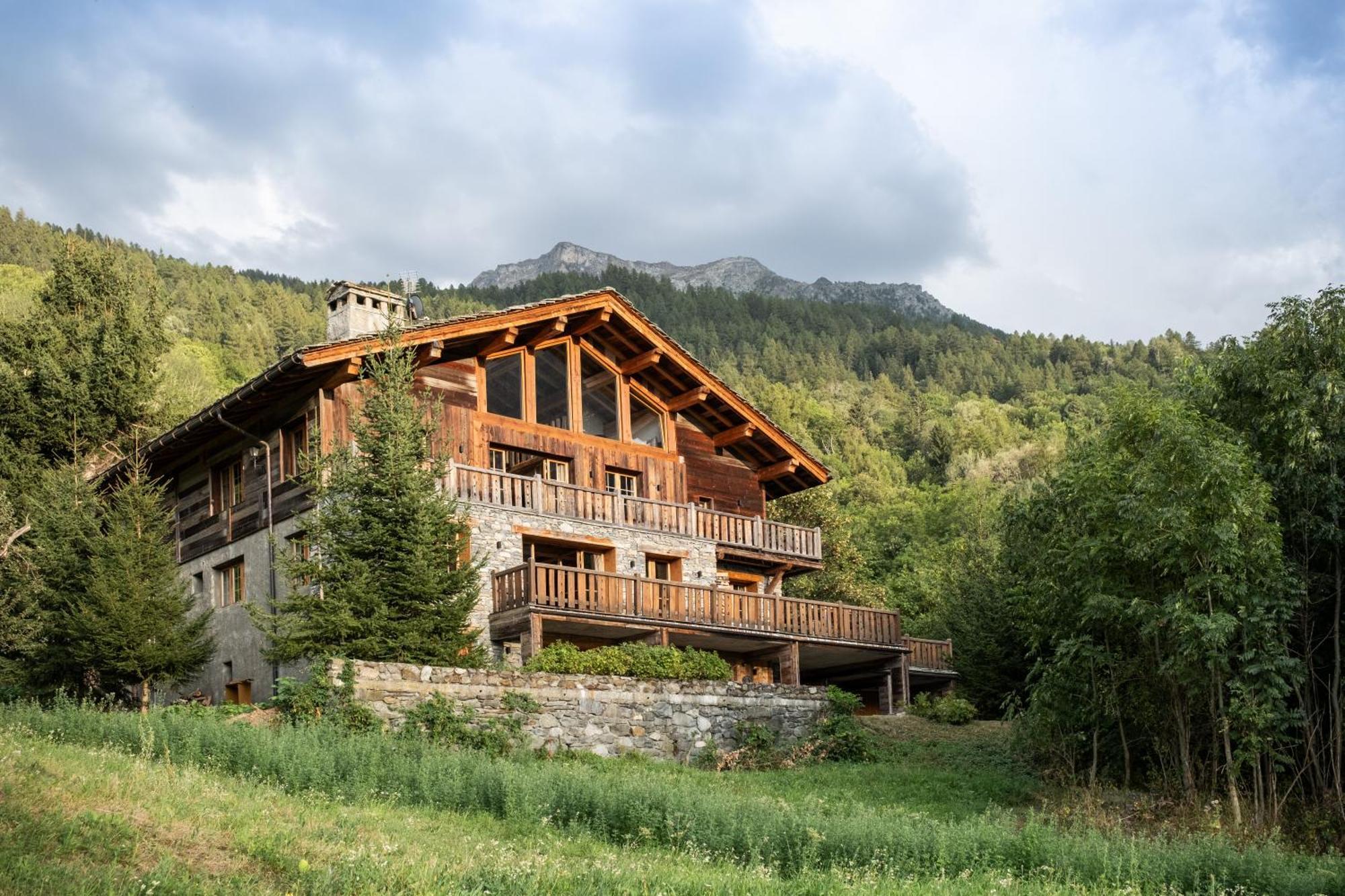 Chalet Ruitor, Chalet 500 M2 Luxueux De Caractere Сент-Фуа-Тарентез Экстерьер фото